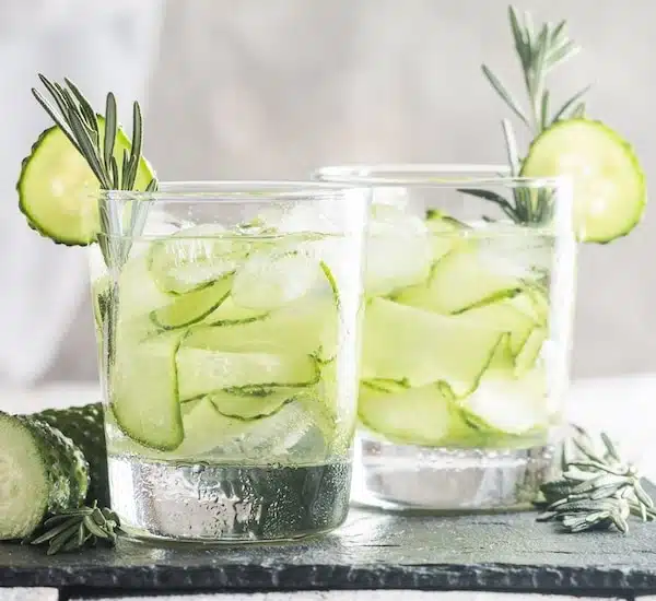 detox cucumber water - Nahrin