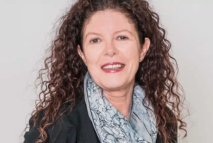 nicole_web_querjpg - Nahrin